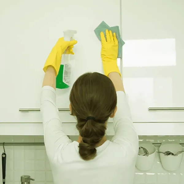Cleaning kitchen cabinets, a comprehensive guide